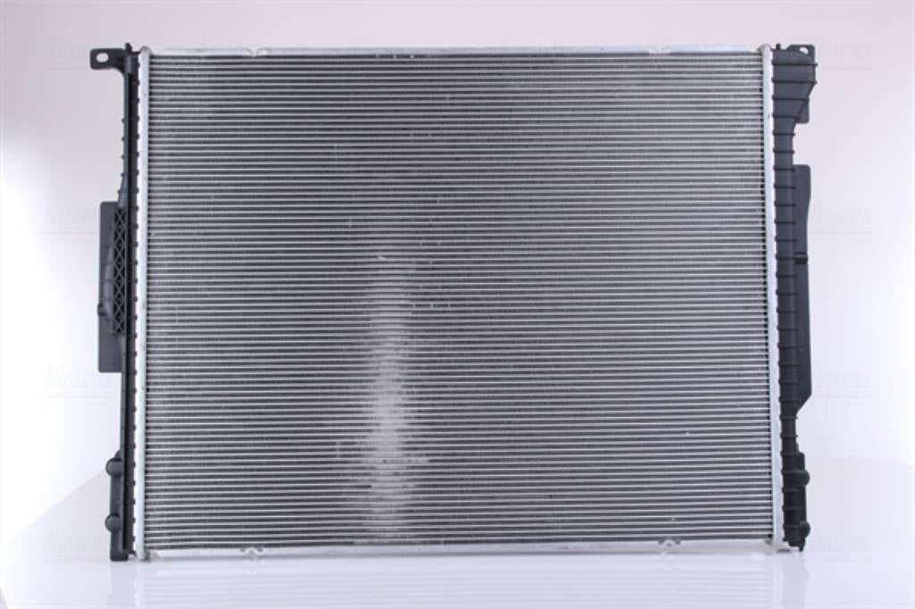 Radiador De Agua BMW Serie 2 (F22) Serie 3(F30) 17118652495