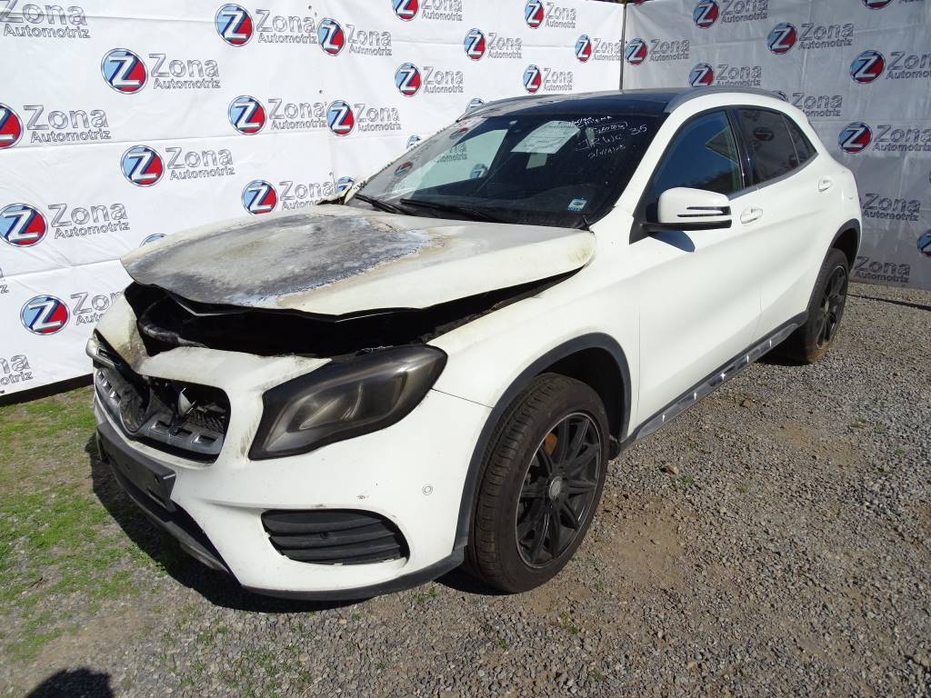 Mercedes Benz Clase GLA (W156) GLA 220 d 4-matic Año 2017 #269