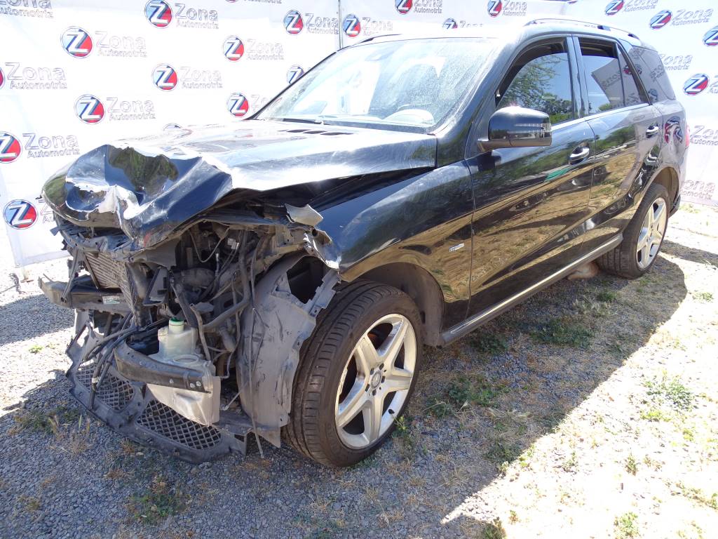 Mercedes Benz Clase ML (W166) ML 350 BlueTEC 4-matic Año 2011 #271