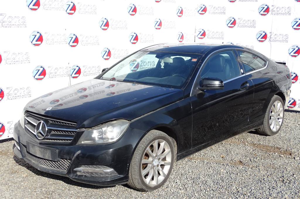 Mercedes Benz Clase C (W204) C 180 Año 2013 #294