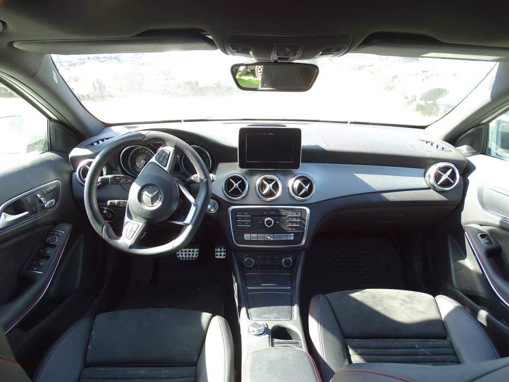 Mercedes Benz Clase GLA (W156) GLA 220 d 4-matic Año 2017 #269