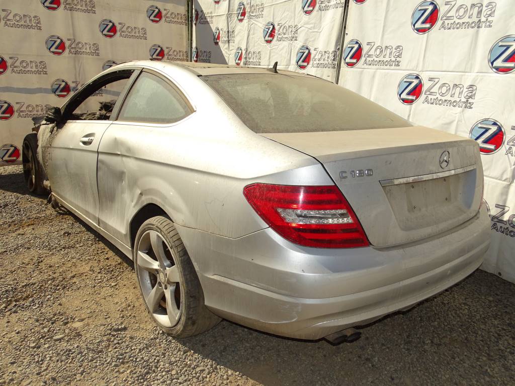 Mercedes Benz Clase C (W204) C 180 Año 2013 #372