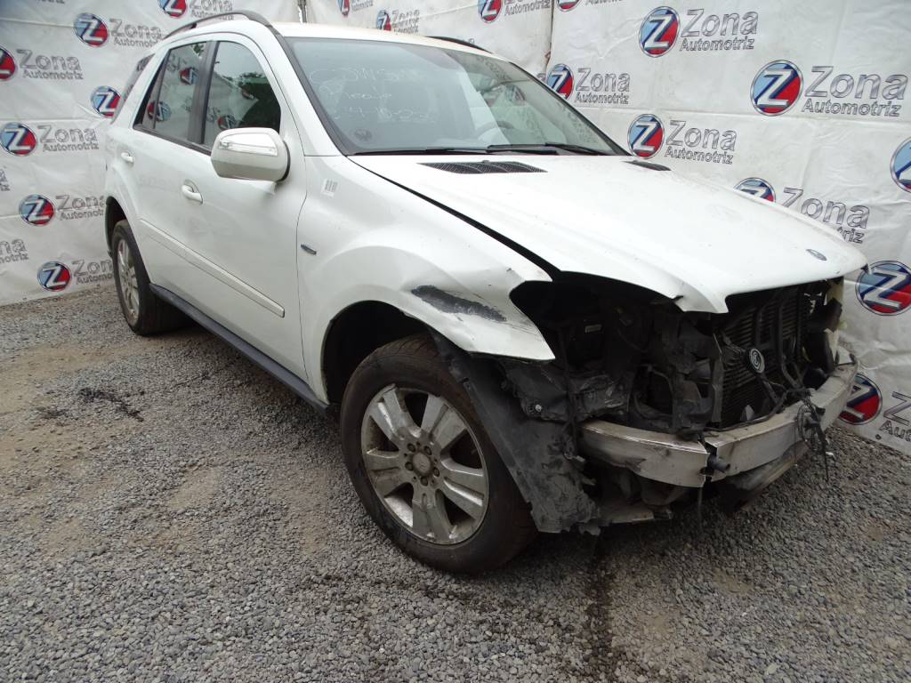 Mercedes Benz Clase ML (W164) ML 300 CDI 4-matic Año 2010 #428