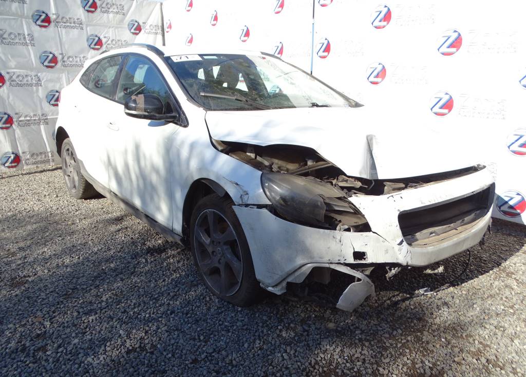 Volvo Serie V40 CROSS COUNTRY V40 CROSS COUNTRY T4 AUT Año 2014 #450