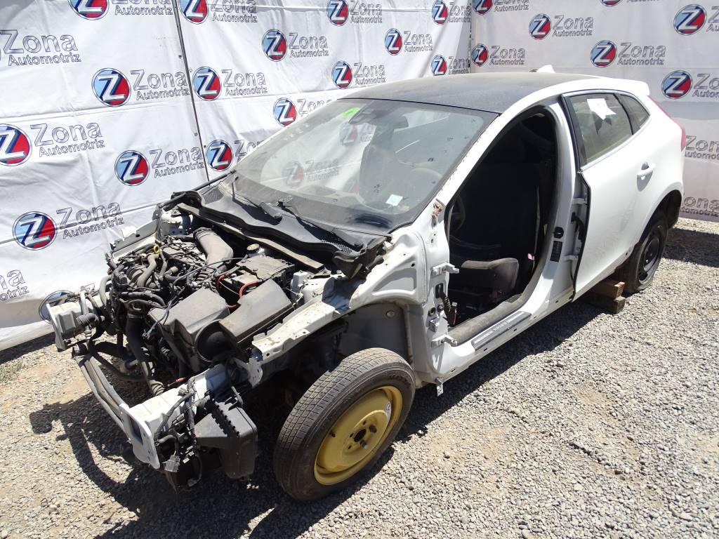 Volvo Serie V40 Fastback T4 GTDi Año 2013 #272