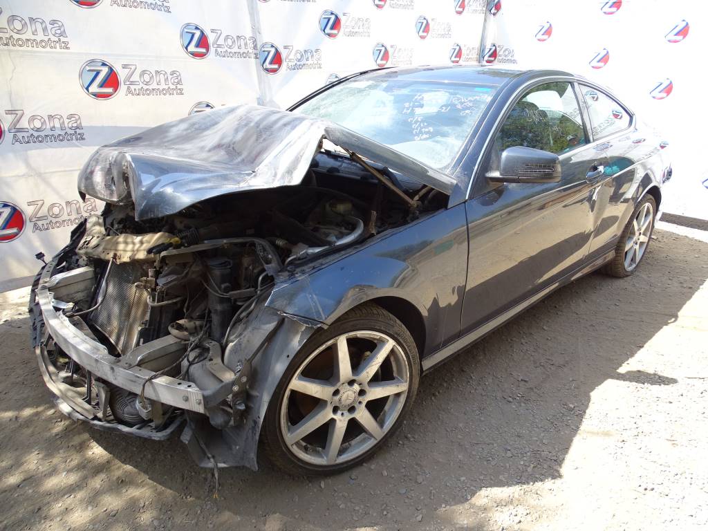 Mercedes Benz Clase C (W204) C 180 Año 2015 #381