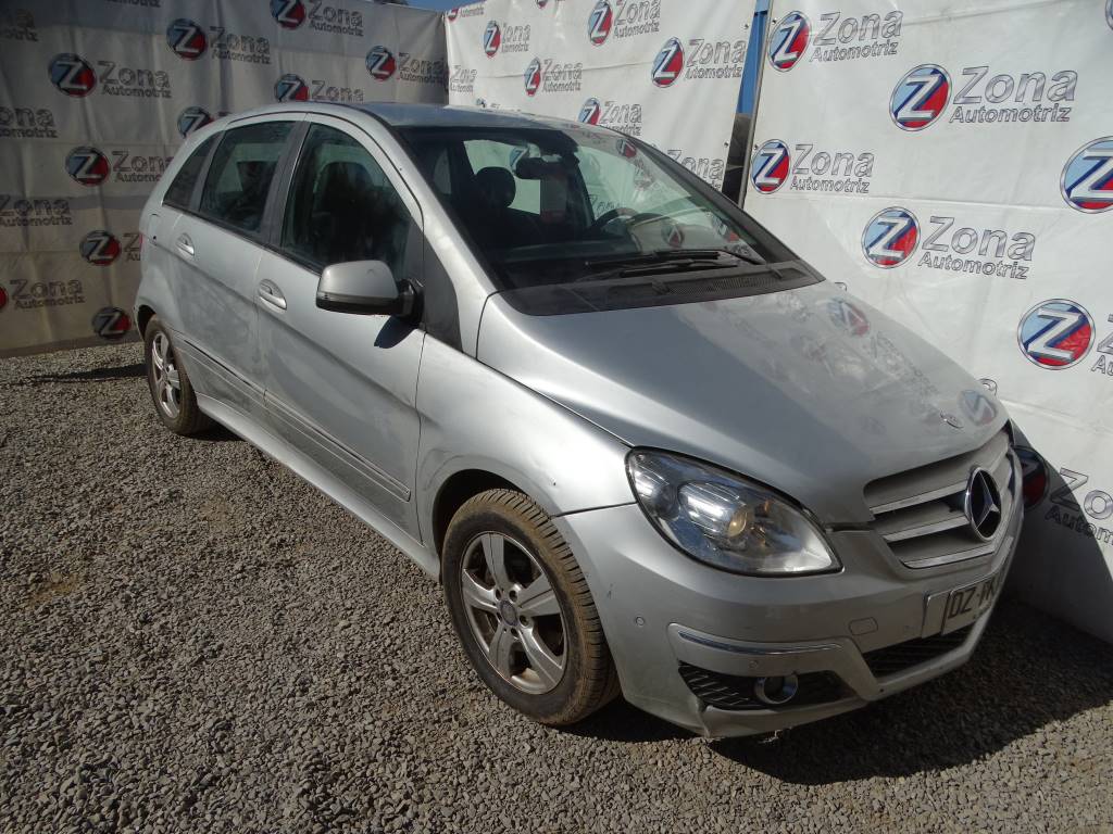 Mercedes Benz Clase B (W245) B 180 Año 2011 #442