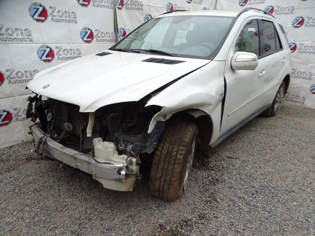 Mercedes Benz Clase ML (W164) ML 300 CDI 4-matic Año 2010 #428