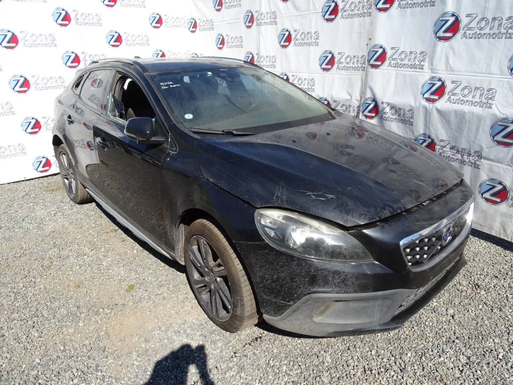 Volvo Serie V40 Fastback D4 Año 2013 #303