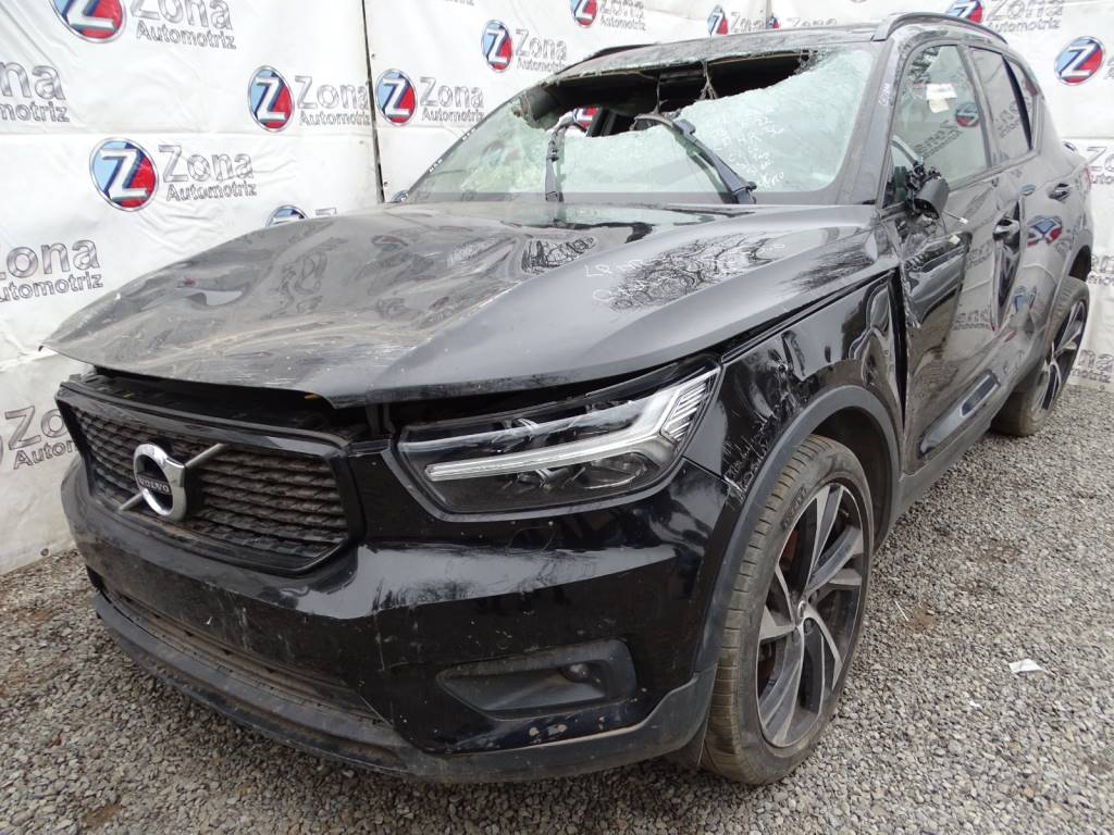 Volvo Serie XC40 T5 AWD Año 2021 #408