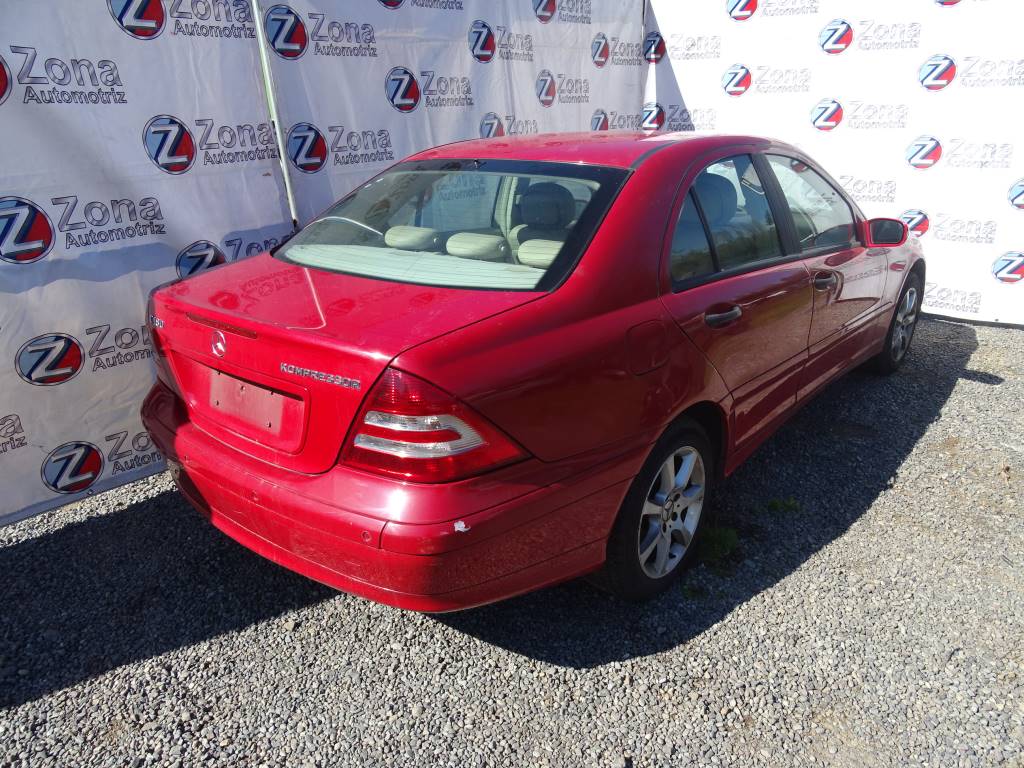 Mercedes Benz Clase C (W203) C 180 Kompressor Año 2006 #301