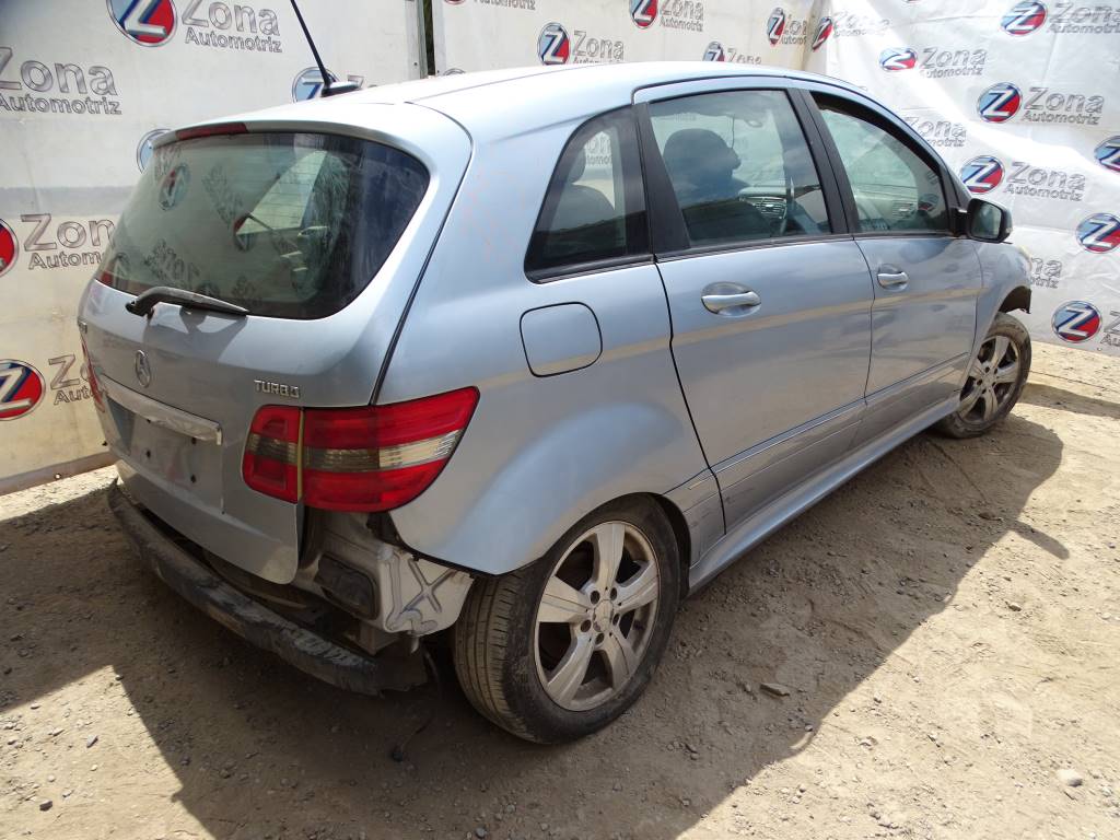 Mercedes Benz Clase B (W245) B 200 Turbo Año 2010 #531