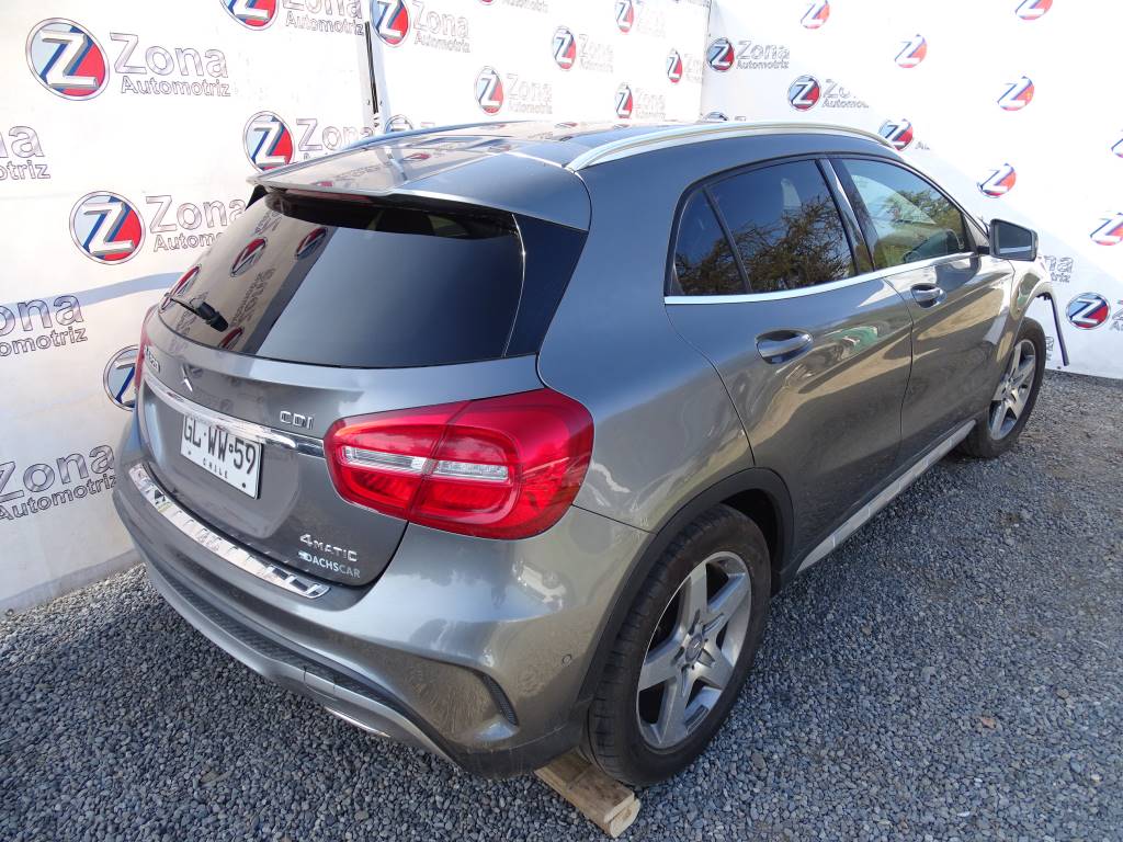 Mercedes Benz Clase GLA (W156) GLA 220 CDI 4-matic Año 2014 #290