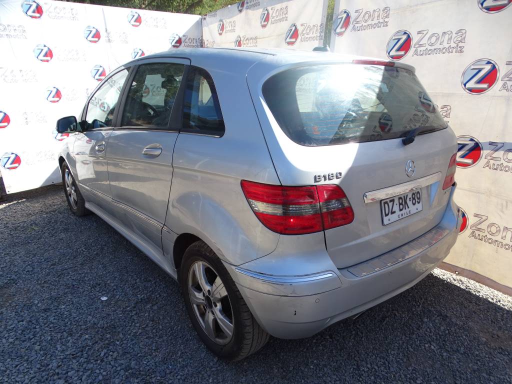 Mercedes Benz Clase B (W245) B 180 Año 2011 #442