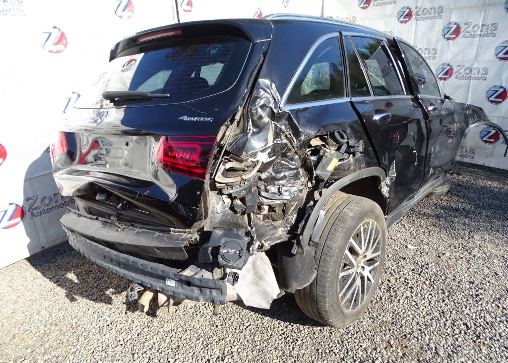 Mercedes Benz Clase GLC (W253) 300 e 4-matic Año 2021 #449