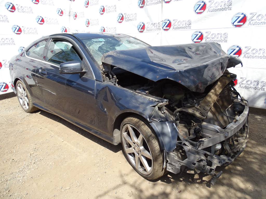 Mercedes Benz Clase C (W204) C 180 Año 2015 #381