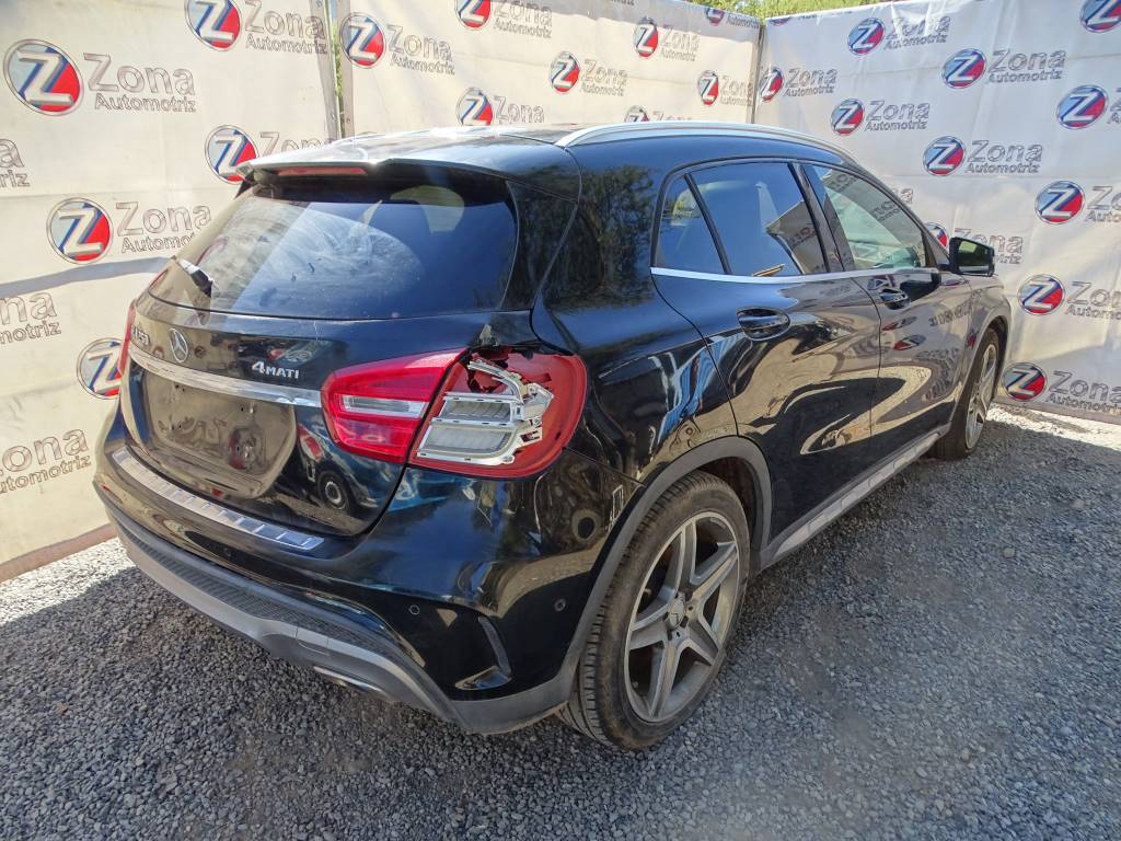 Mercedes Benz Clase GLA (W156) GLA 250 4-matic Año 2014 #439