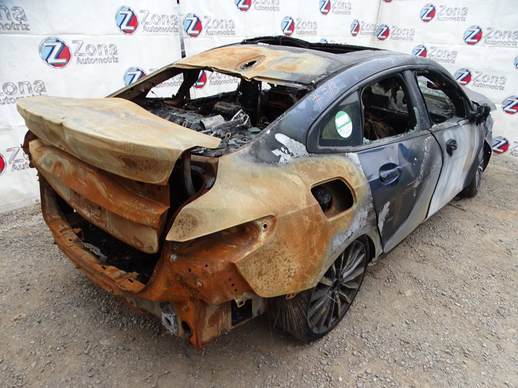 Bmw Serie 2 (F44) 220 d Año 2023 #513