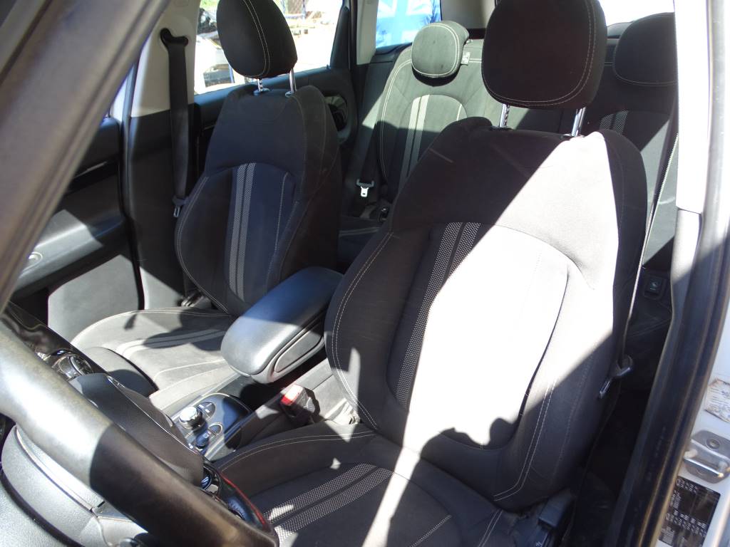 Mini Cooper Serie (F60) Country Man Año 2017 #523