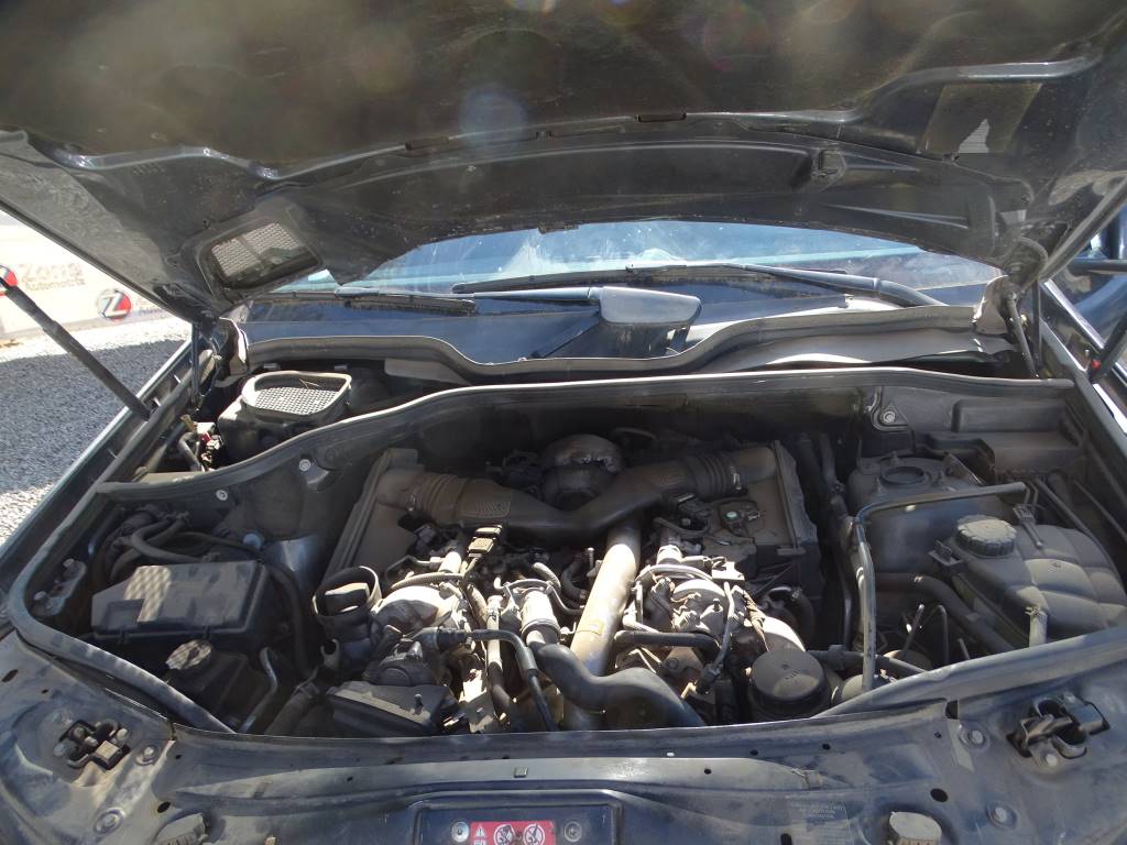 Mercedes Benz ML (W164) ML 300 CDI 4MATIC Año 2011 #540