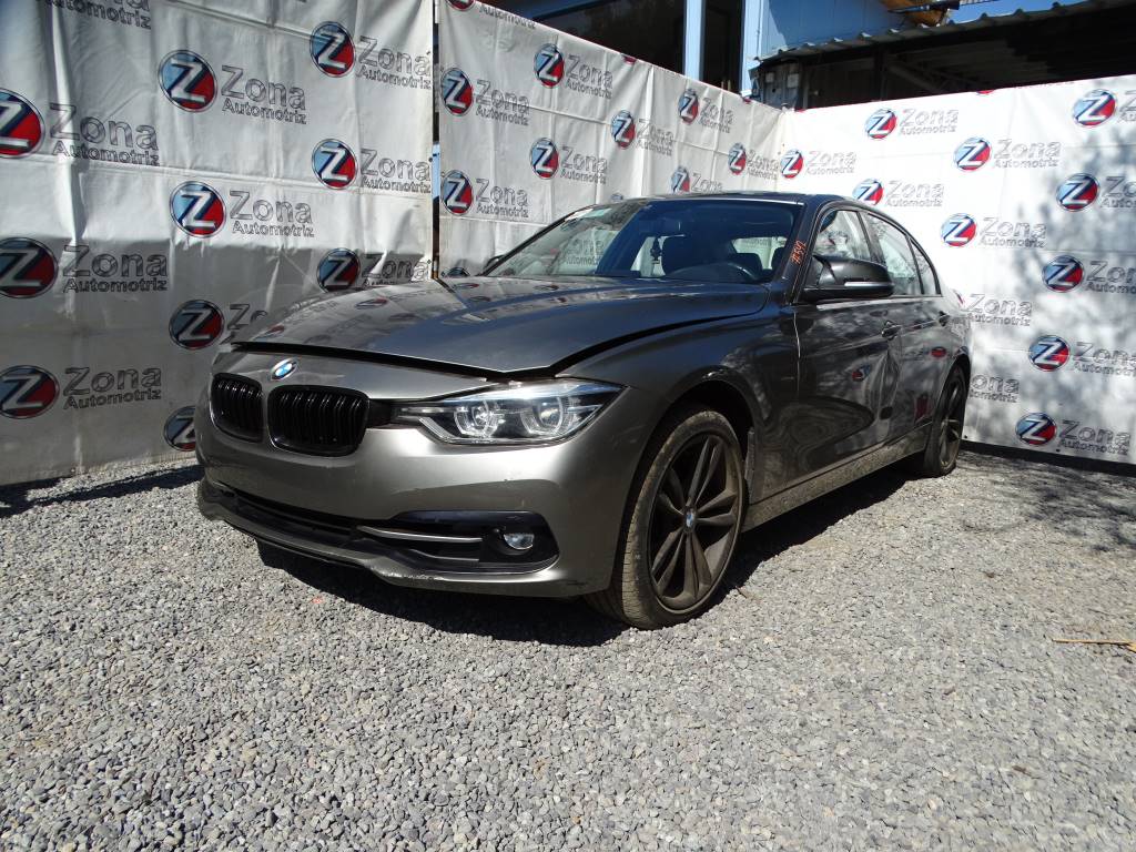 BMW Serie 3 (F30) 318 i Año 2018 #542