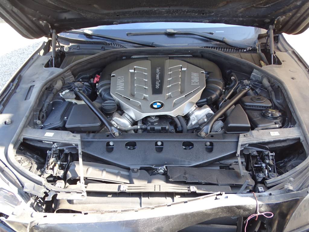 BMW Serie 7 (F01) 750 i Año 2010 #543
