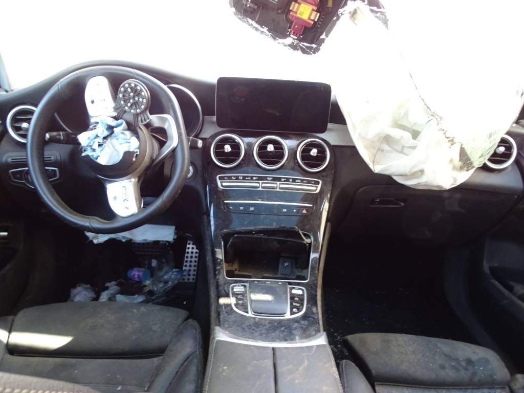 Mercedes Benz Clase GLC (W253) 300 e 4-matic Año 2021 #449