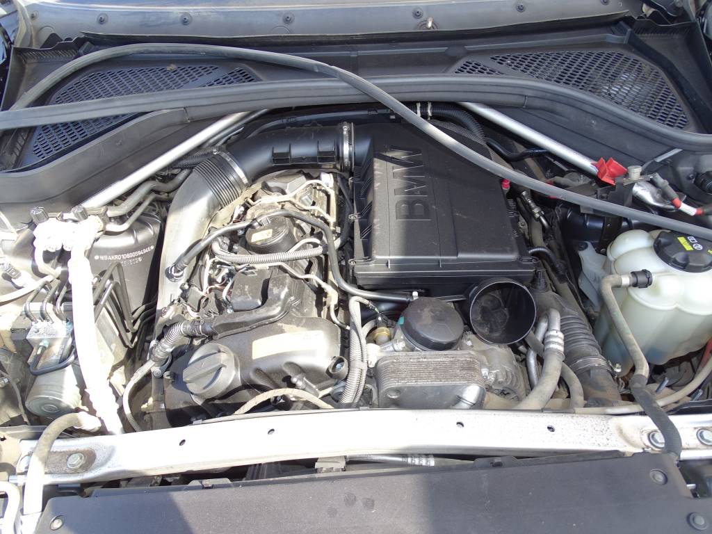 Bmw Serie X5 (F15) xDrive 35 i Año 2015 #357