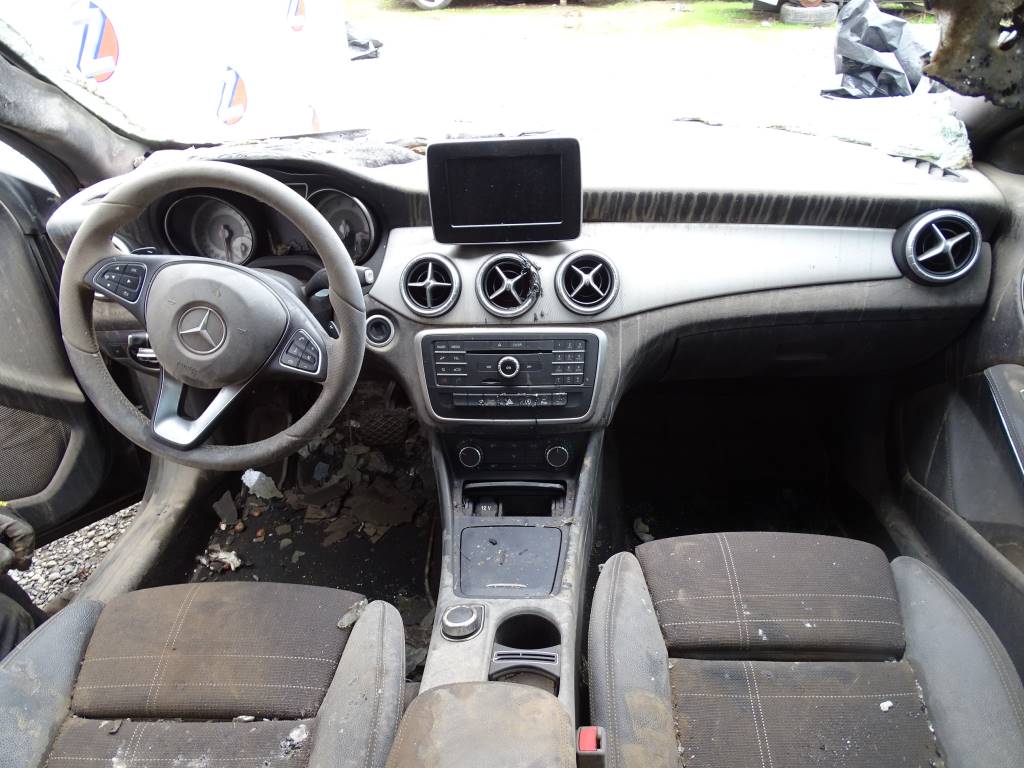 Mercedes Benz Clase CLA (W117) CLA 200 Año 2016 #296