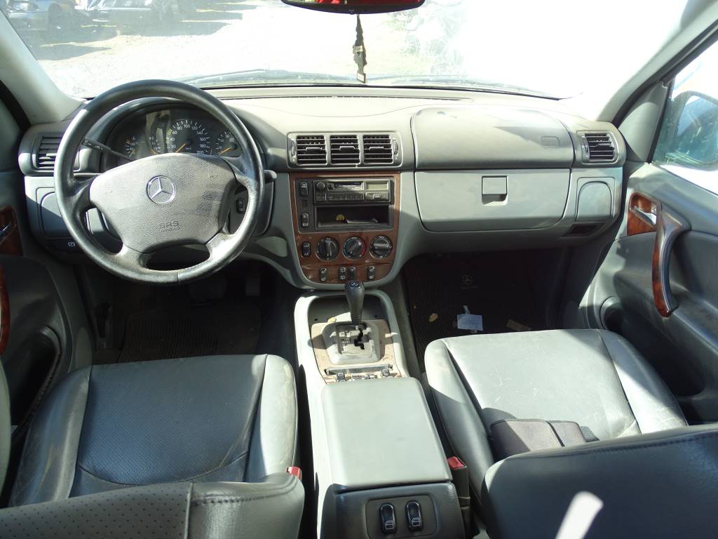 Mercedes Benz Clase ML (W163) ML 320 Año 1998 #295