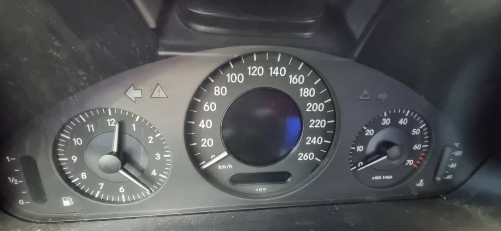 Mercedes Benz Clase E (W211) E 200 Kompressor Año 2008 #403