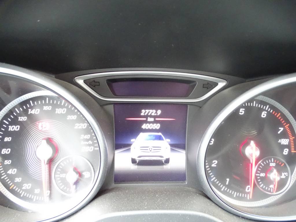 Mercedes Benz Clase GLA (W156) GLA 200 Año 2018 #412