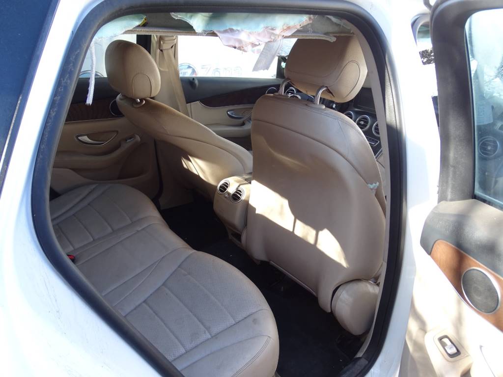 Mercedes Benz Clase GLC (W253) GLC 220D 4MATIC Año 2016 #397