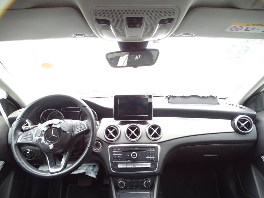 Mercedes Benz Clase GLA (W156) GLA 200 Año 2018 #412