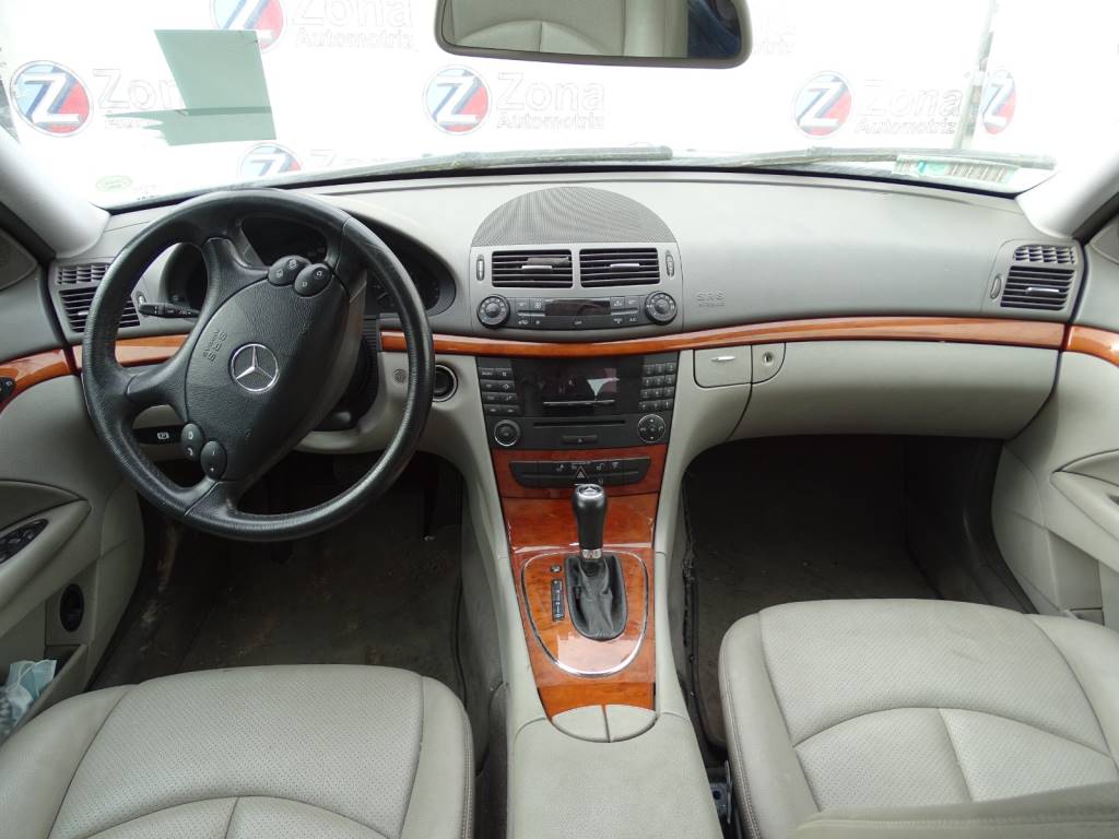 Mercedes Benz Clase E (W211) E 200 Kompressor Año 2008 #403