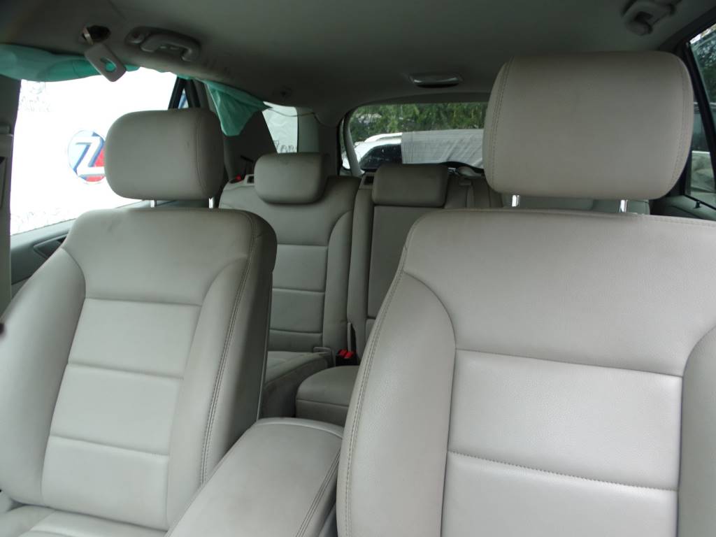 Mercedes Benz Clase ML (W164) ML 300 CDI 4-matic Año 2010 #428