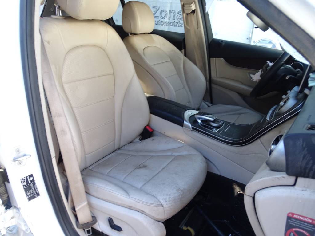 Mercedes Benz Clase GLC (W253) GLC 220D 4MATIC Año 2016 #397