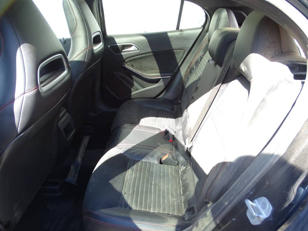 Mercedes Benz Clase GLA (W156) GLA 250 4-matic Año 2014 #439