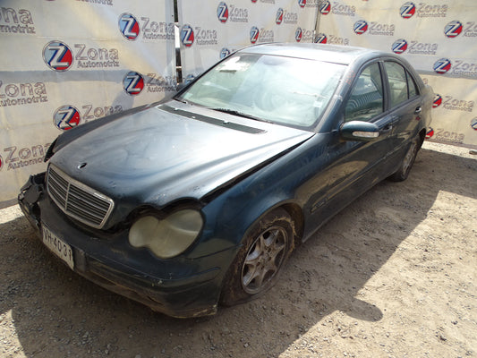 Mercedes Benz Clase C (W203) C 180 Año 2002 #524