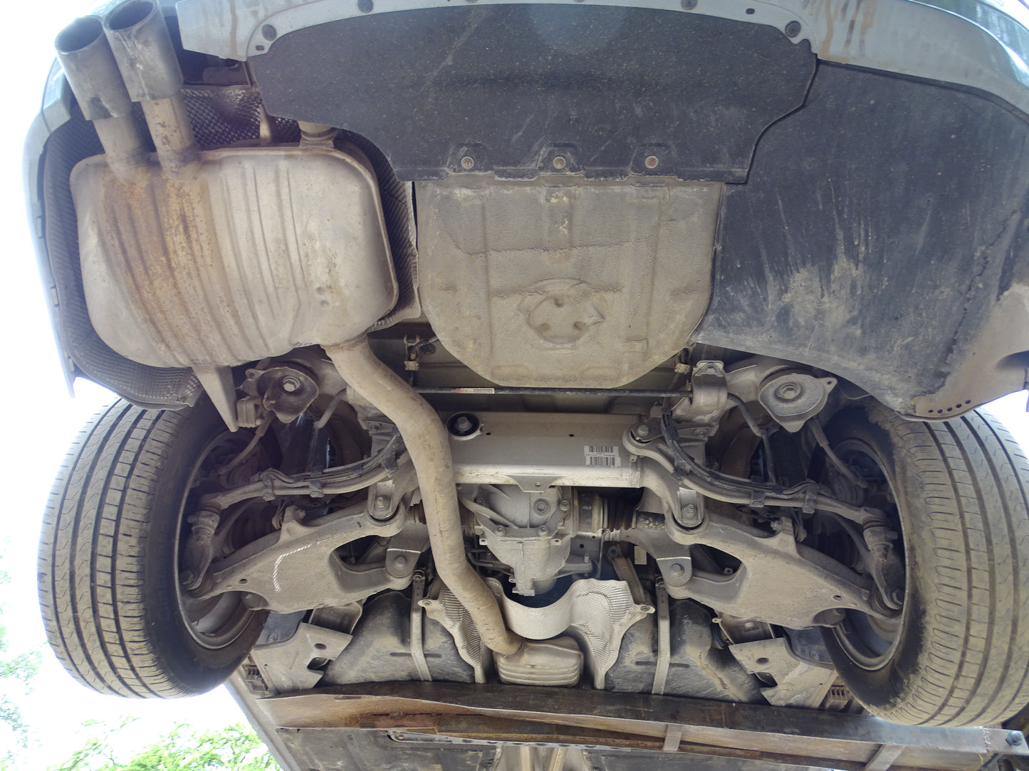 Bmw Serie 5 (F10) 523 i Año 2011 #526