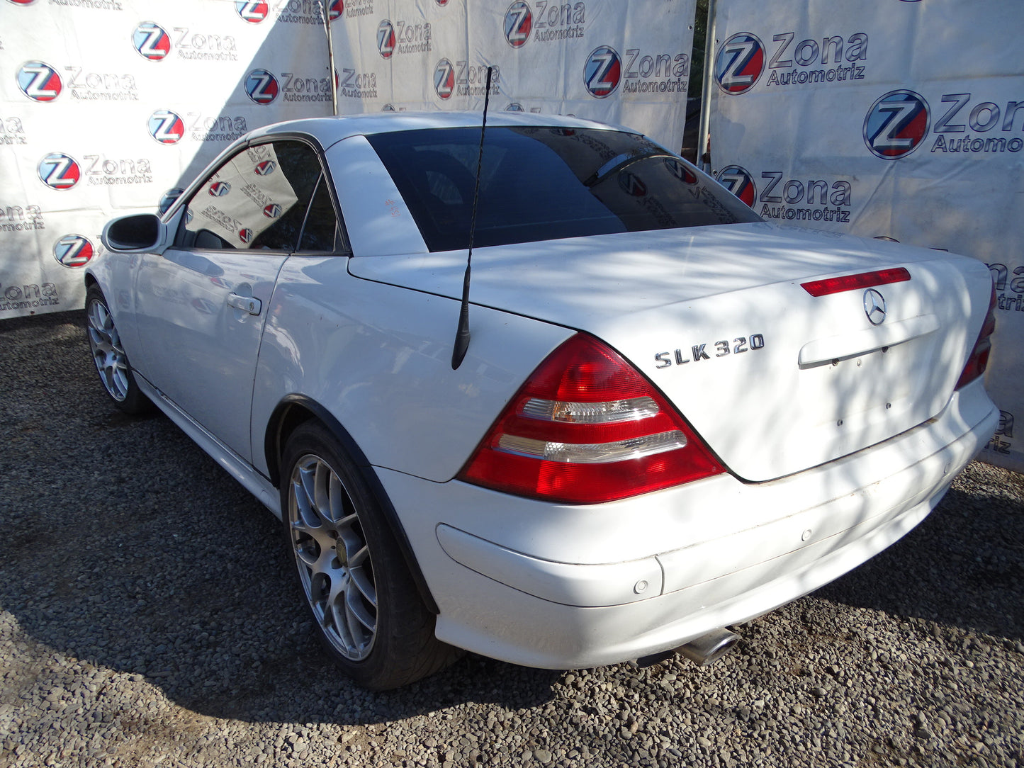 Mercedes Benz Clase SLK (R170) 320 Año 2001 #451