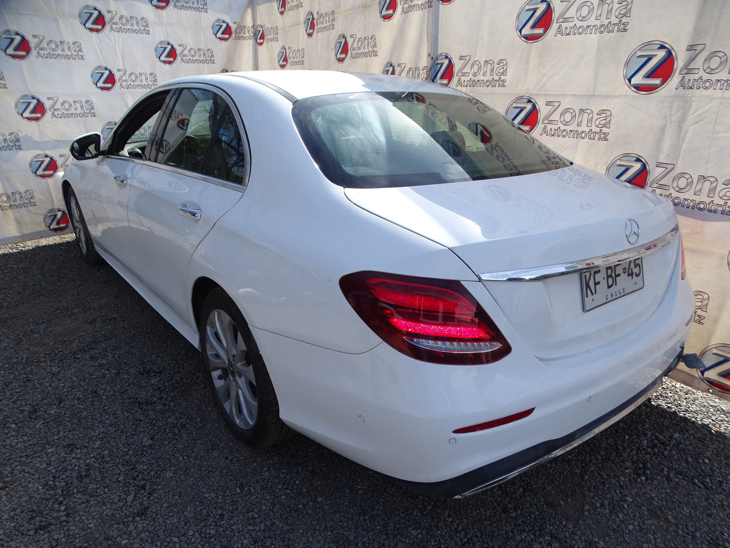 Mercedes Benz Clase E (W213) E 300 Año 2017 #460