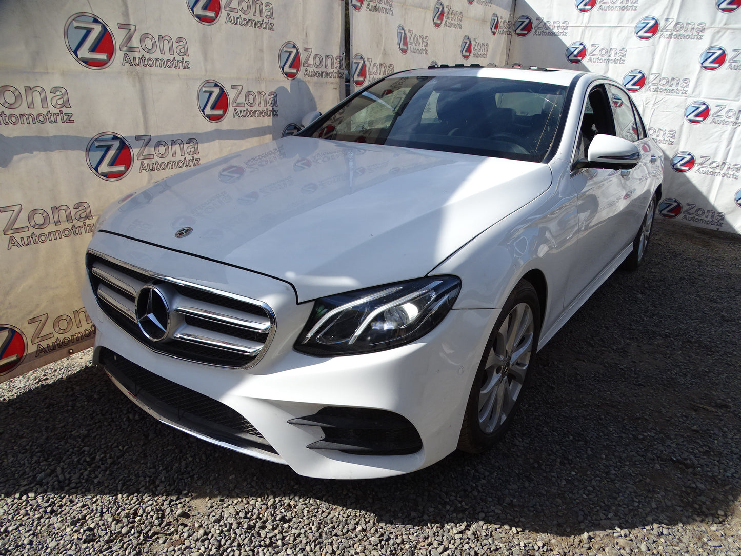 Mercedes Benz Clase E (W213) E 300 Año 2017 #460