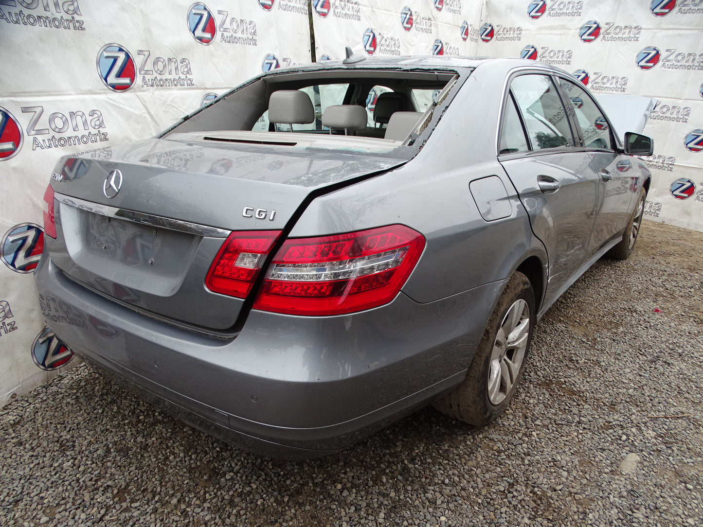 Mercedes Benz Clase E (W212) E 200 CGI Año 2011 #464