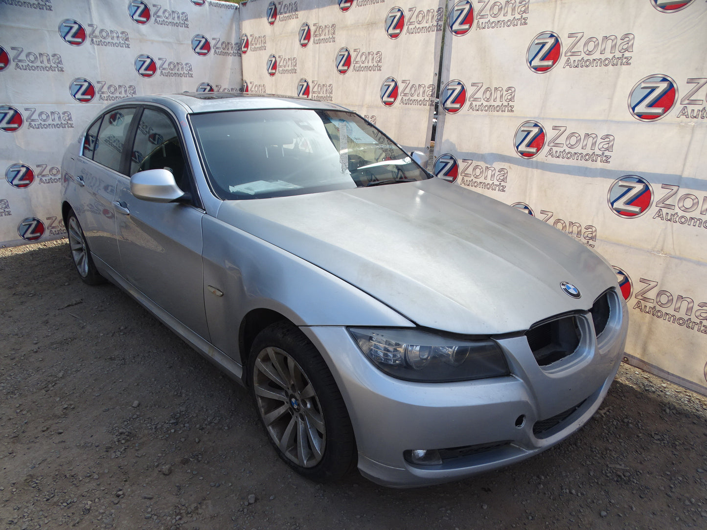 Bmw Serie 3 (E90) 325 i Año 2010 #503