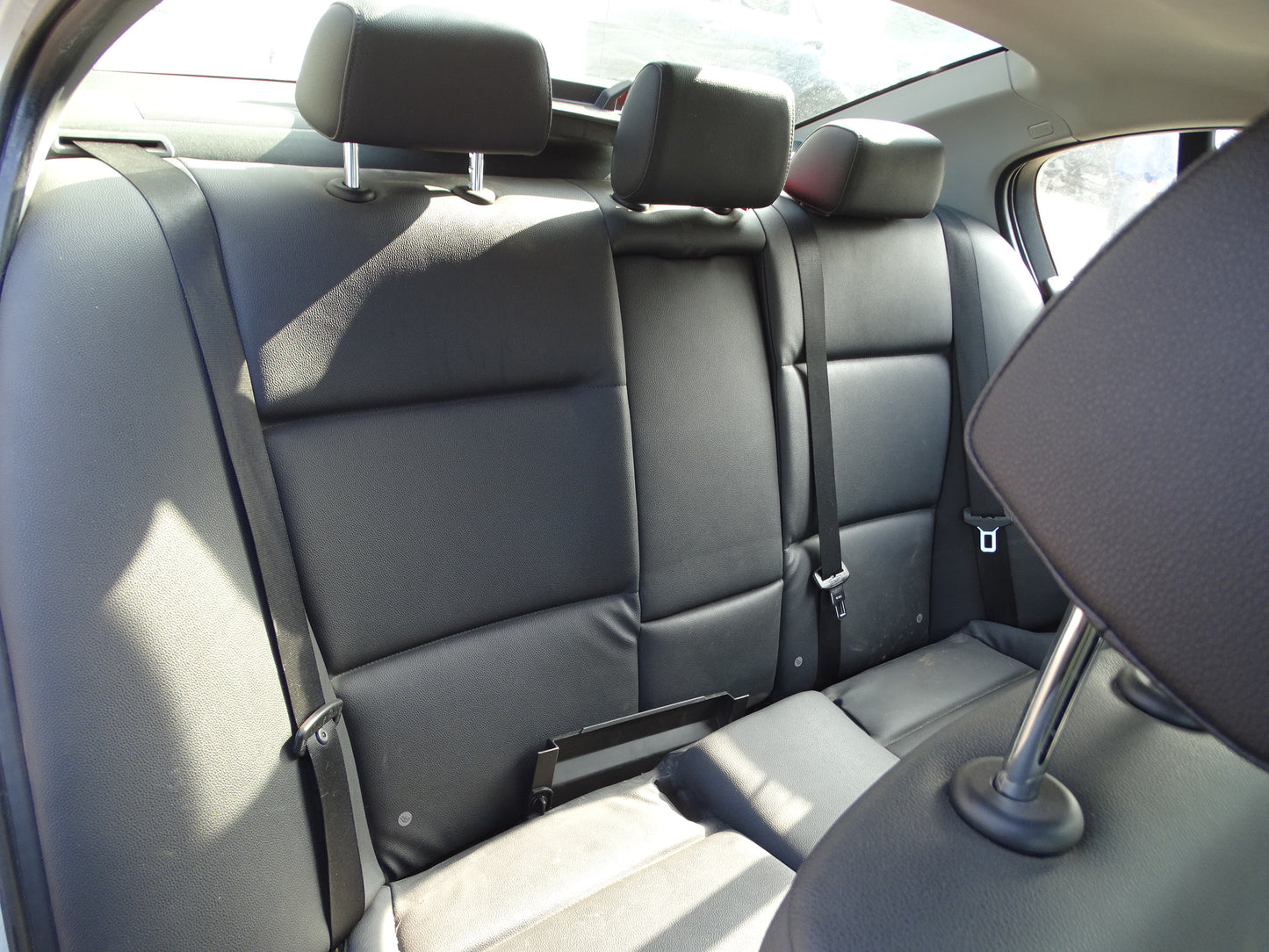 Bmw Serie 3 (E90) 325 i Año 2010 #503