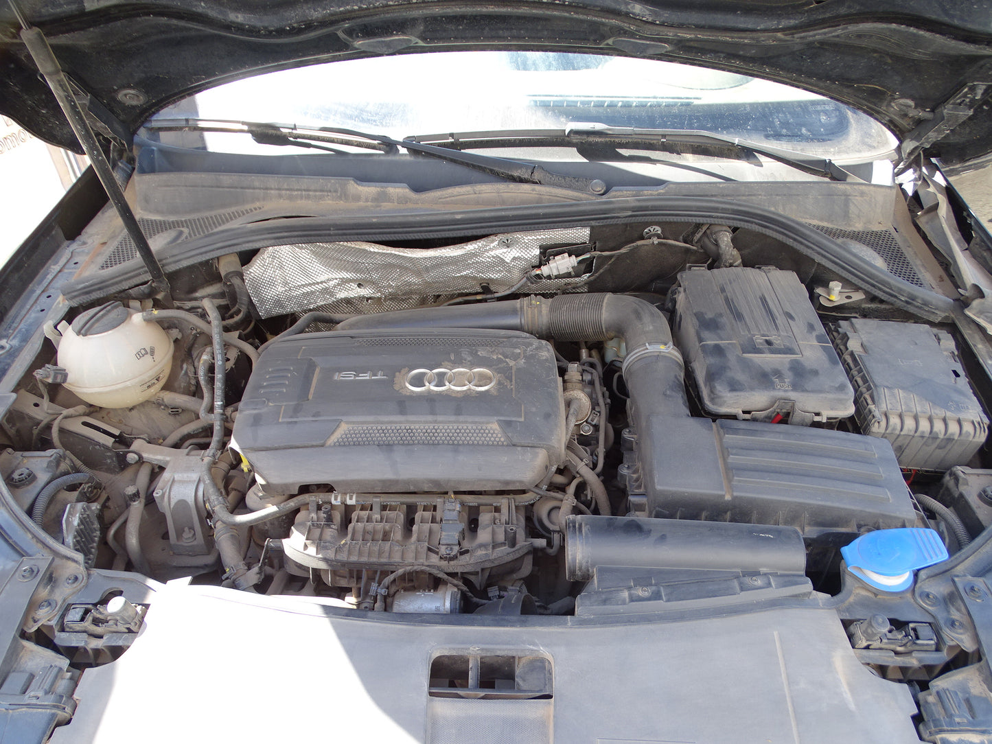 Audi Serie Q3 Audi Q3 quattro 2,0 Año 2016 #470